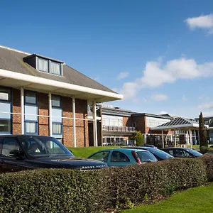 Luton South - M1, Junction 9, An Ihg *** Luton (Bedfordshire)