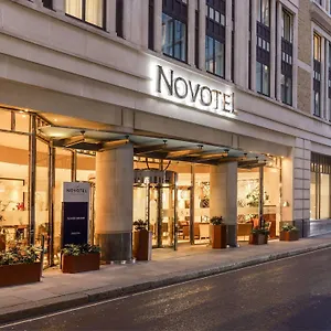 מלון Novotel Tower Bridge